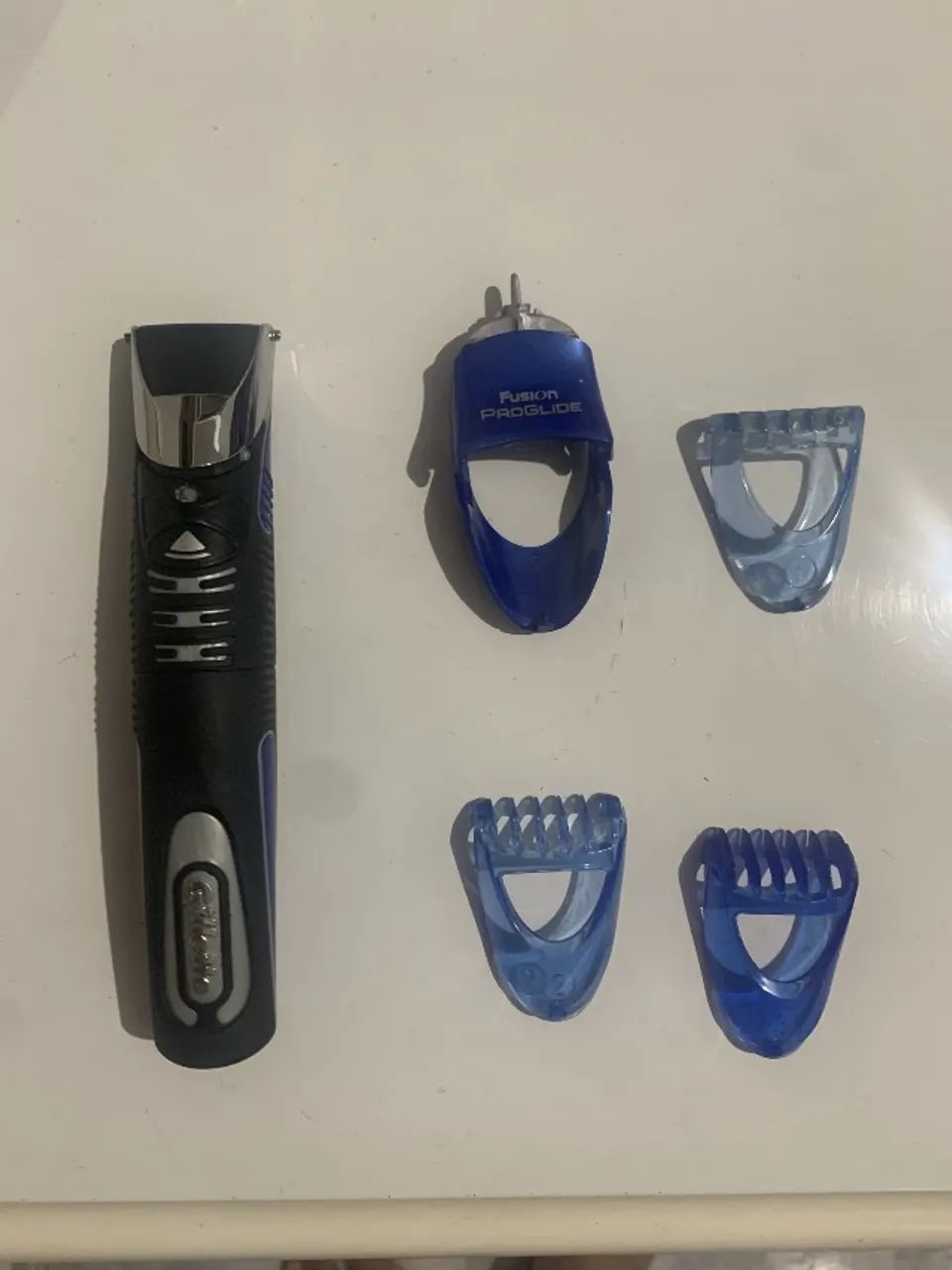 Barbeador Gillette Styler elétrico 3 em 1 - Foto 4