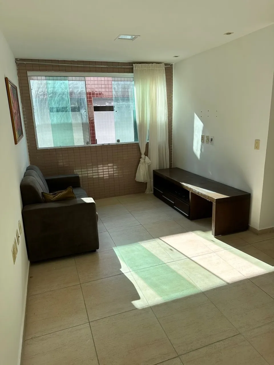 Alugo apê 2 quartos semi mobiliado em Quadramares - R$ 1.600 com condomínio