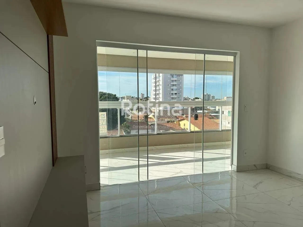 Apartamento para alugar, 3 quartos, Santa Mônica - Uberlândia/MG - Rotina Imobiliária