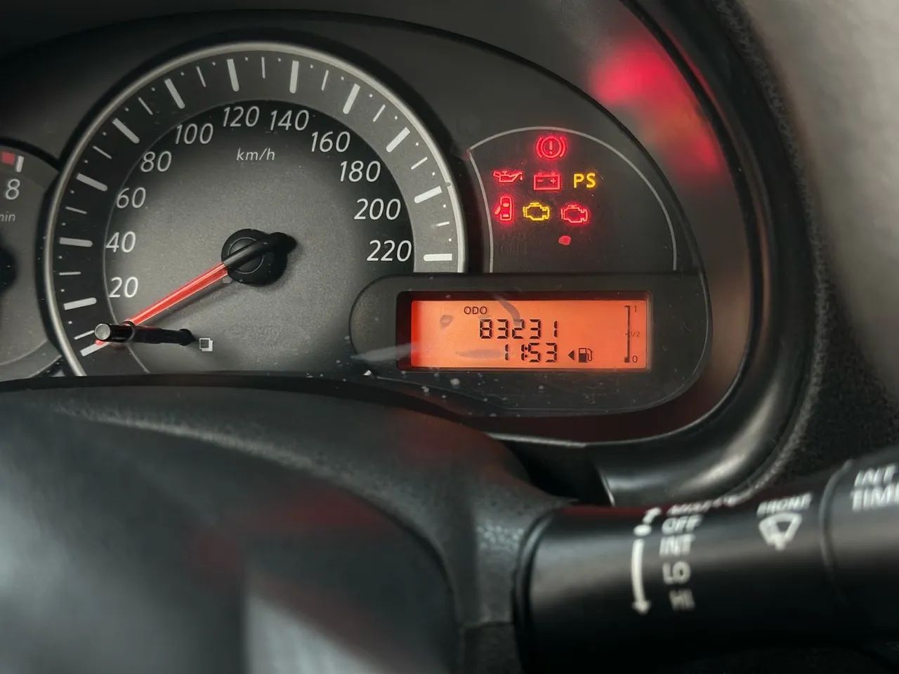 March 2015 1.0 Manual Completo. 85mil km  - Foto 2