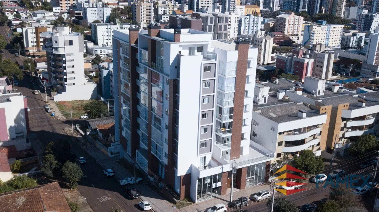 APARTAMENTO PARA LOCAÇÃO NO ED. ESMERALDA COM 1 SUÍTE + 2 QUARTOS - PRÓXIMO AO ANTIGO TEAT