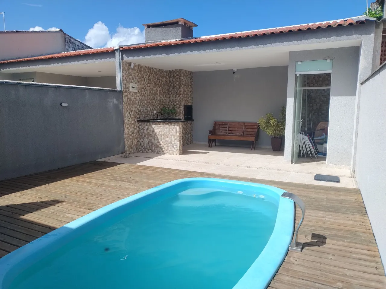 Casa no centro de Itapoá SC diária