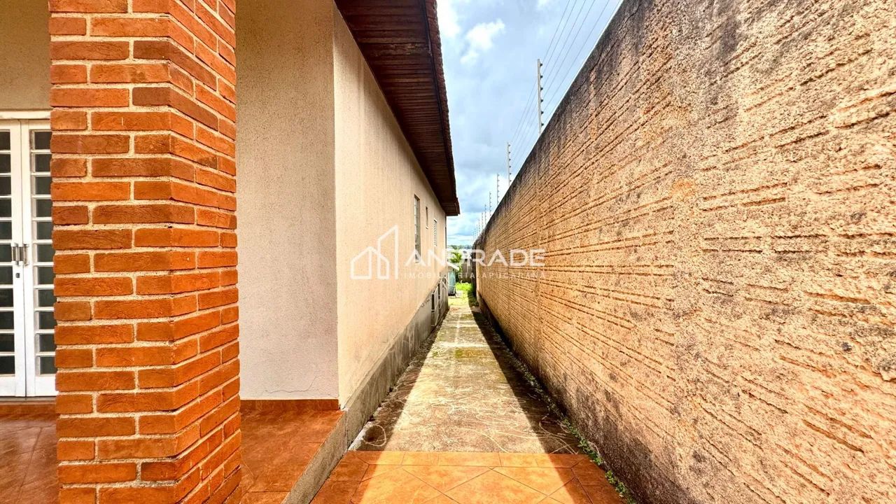 Casa com 3 dormitórios para alugar, 250 m² por R$ 3.500,00/mês - Centro - Apucarana/PR - Foto 3