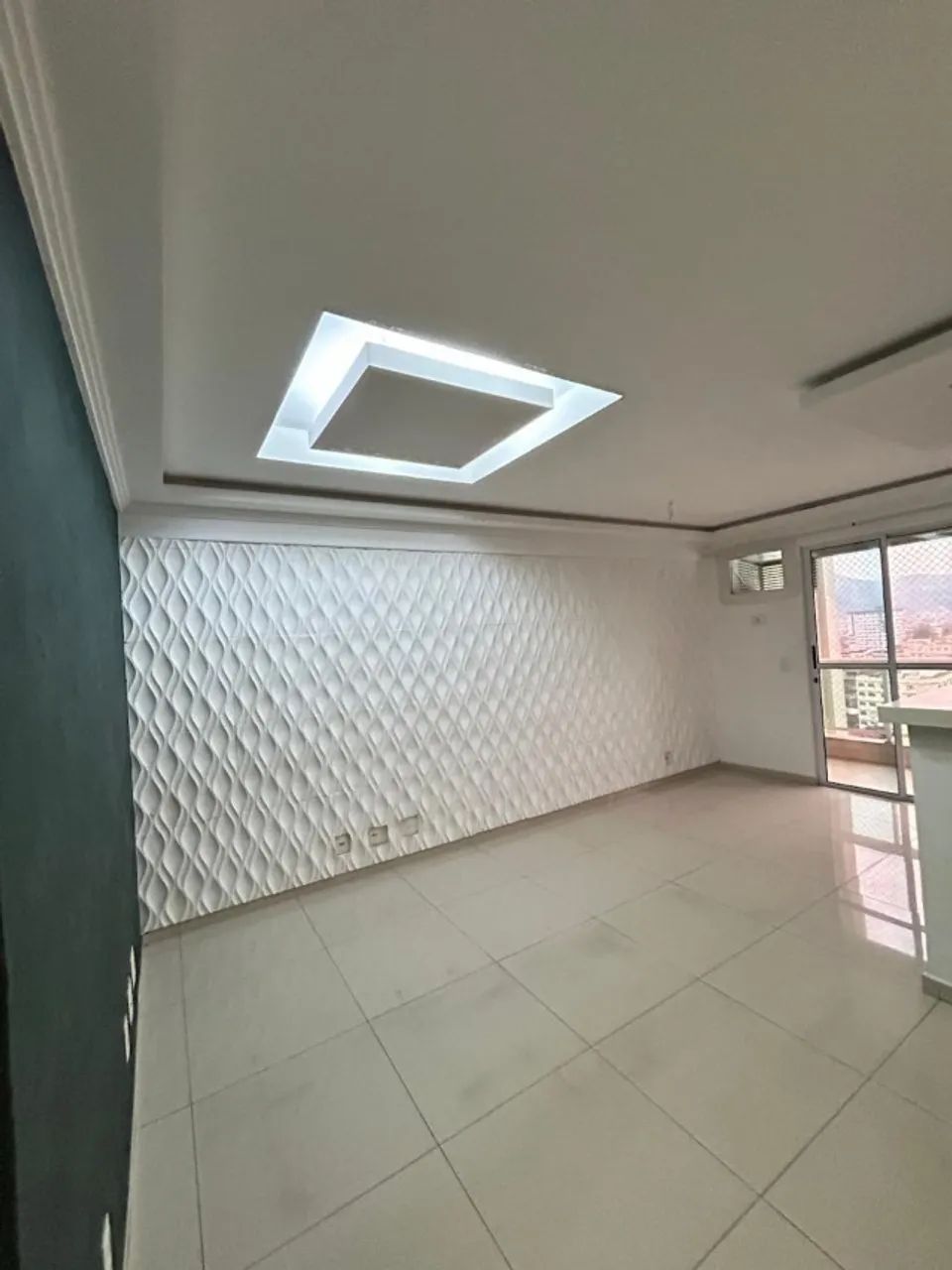 Apartamento no condomínio San Matheus com 3 quartos e suíte