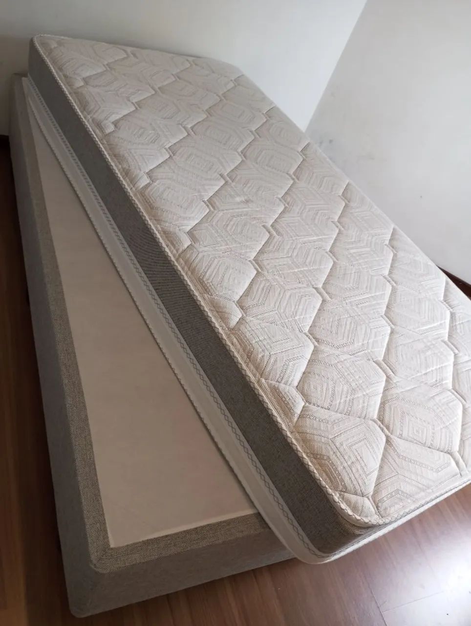 Cama box Herval solteiro 64317204813699121