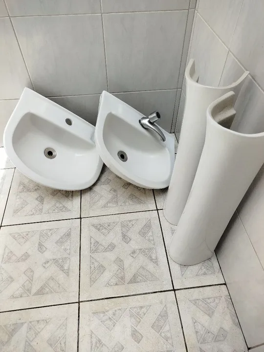 2 pias com colunas