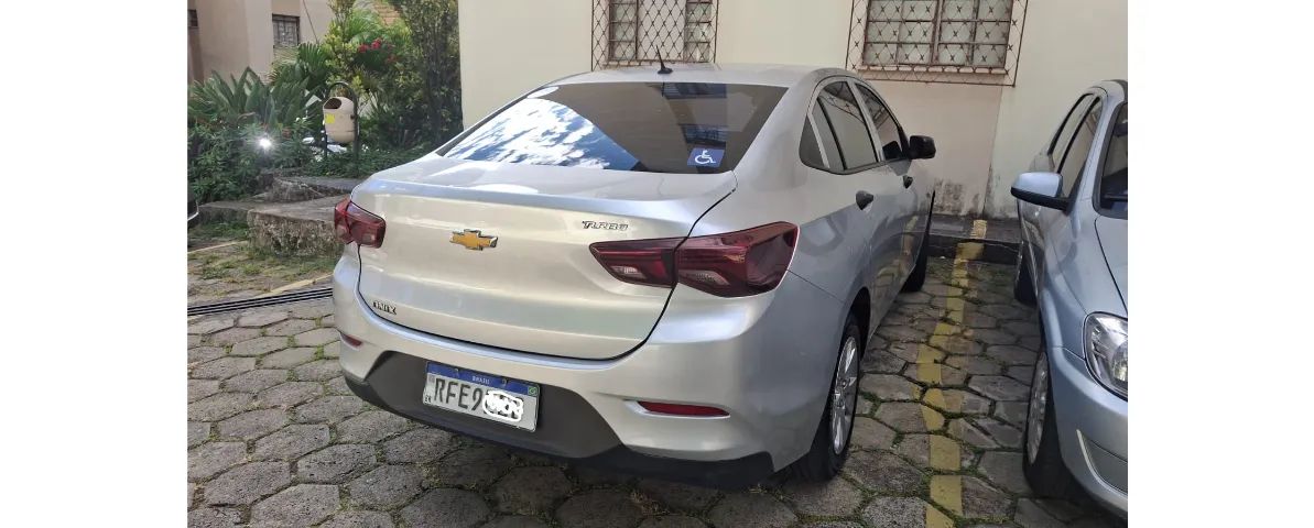 Onix Premier único Dono, a baixo da tabela