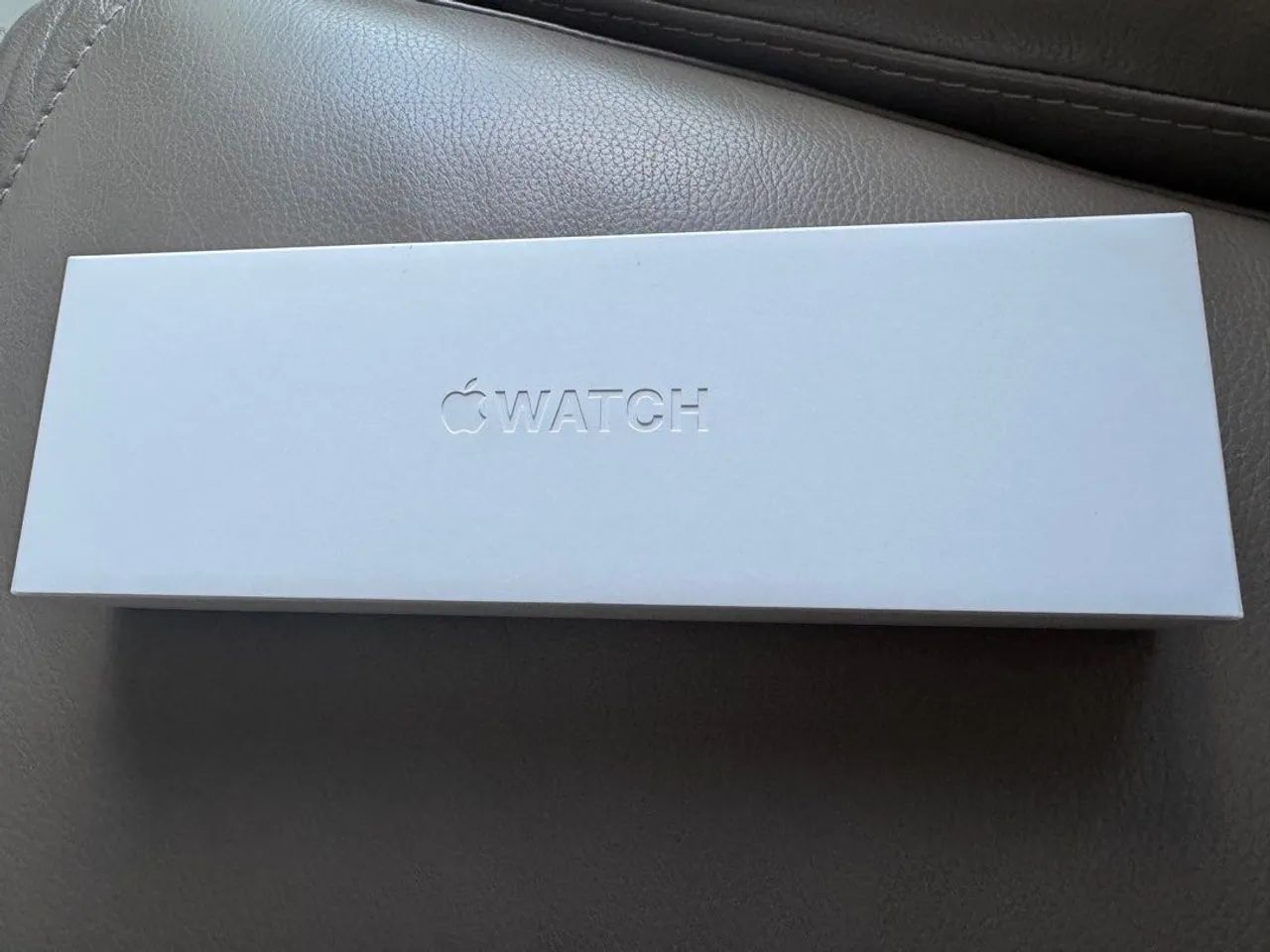 Apple Watch Series 11 42mm Jet Black Lacrado com 1 Ano de Garantia Apple