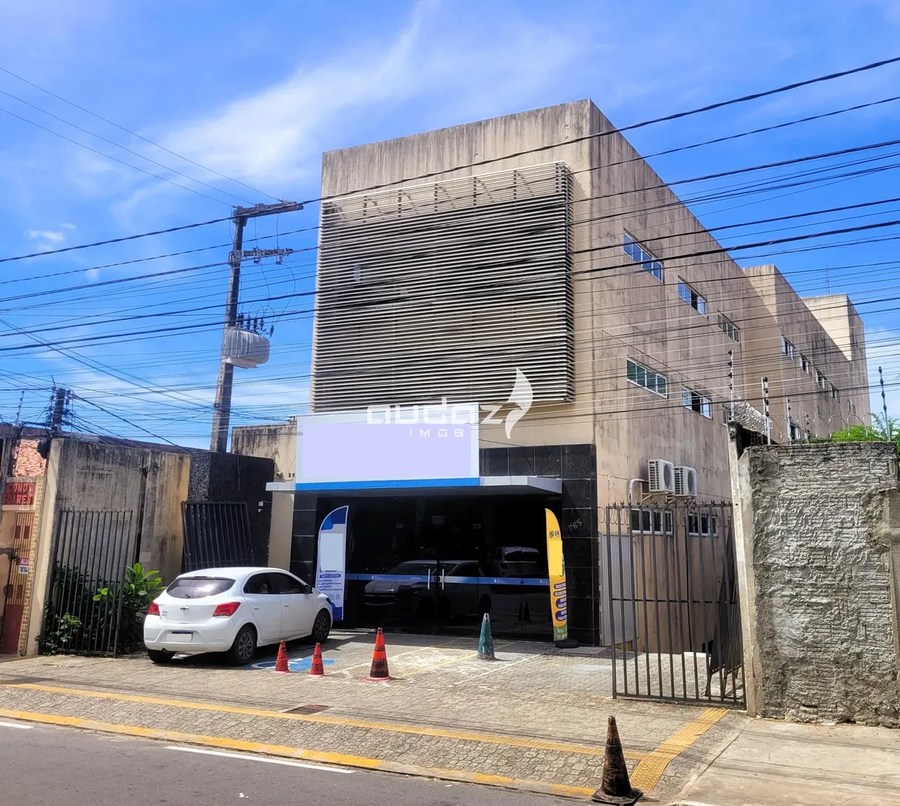 Prédio Comercial 1.740m² - Alecrim