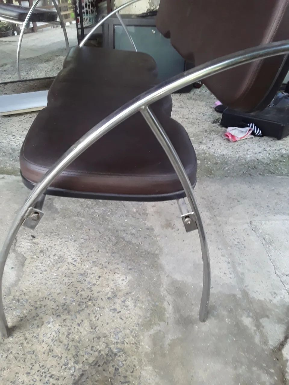 Banco de Ferro com Assento Estofado - Foto 2
