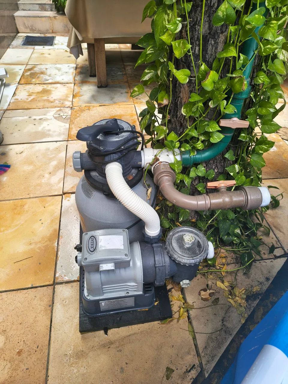 Picina c/ motor de filtro de área intex - Foto 3