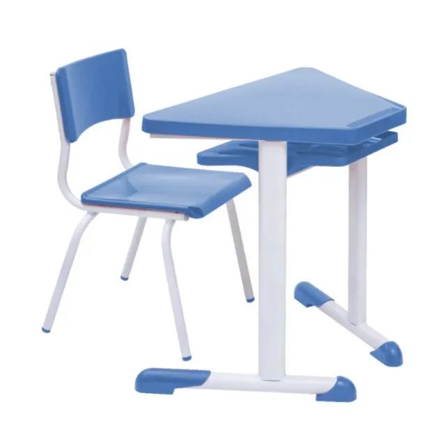 Mesa com Cadeiras Hexagonal Infantil 2 a 6 Anos Realplast Resistente Modelo 41006 - Foto 3
