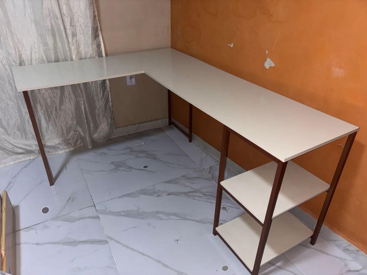 Mesa em L / escrivaninha industrial 