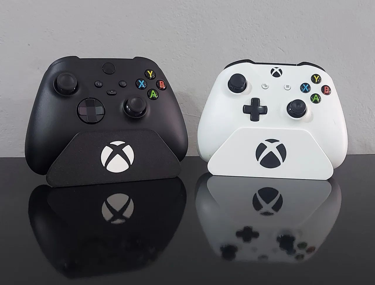 Suporte 3D para controle de XBox One branco ou preto - Foto 5