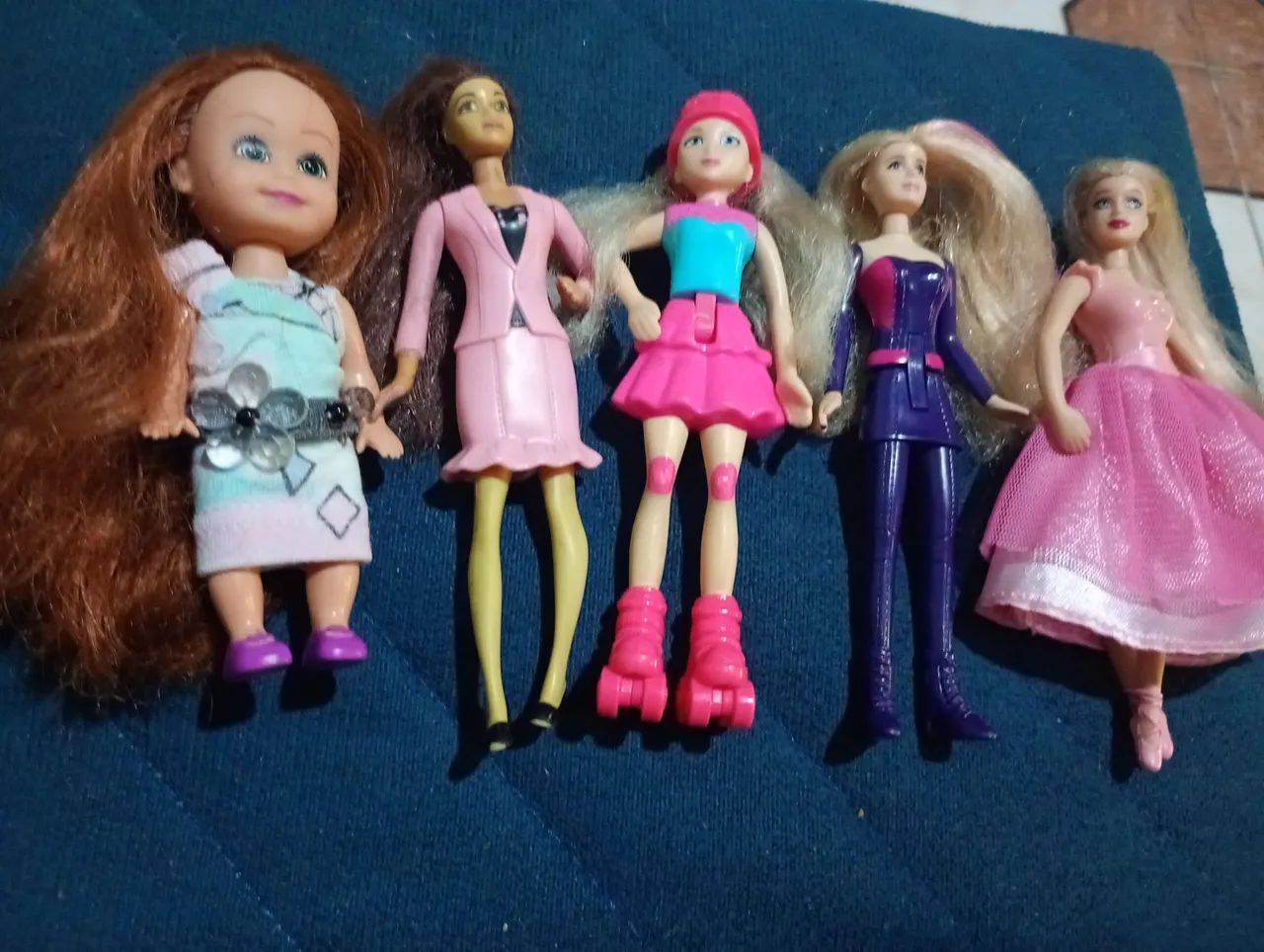 Lote de minis Barbies antigas  - Foto 2