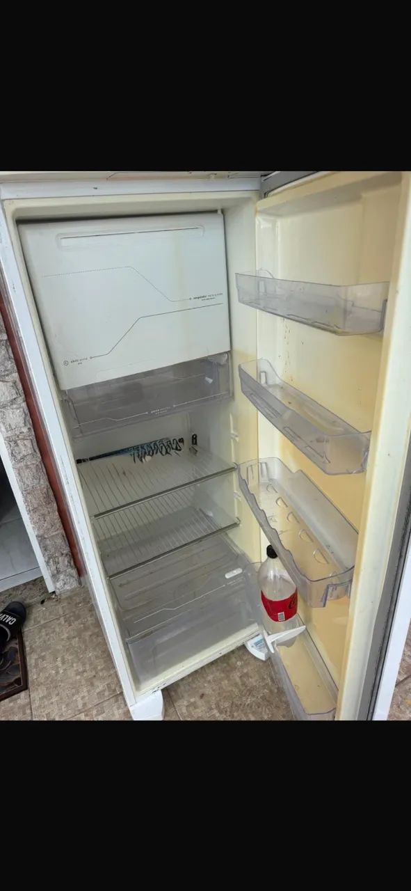 Geladeira electrolux - Foto 2
