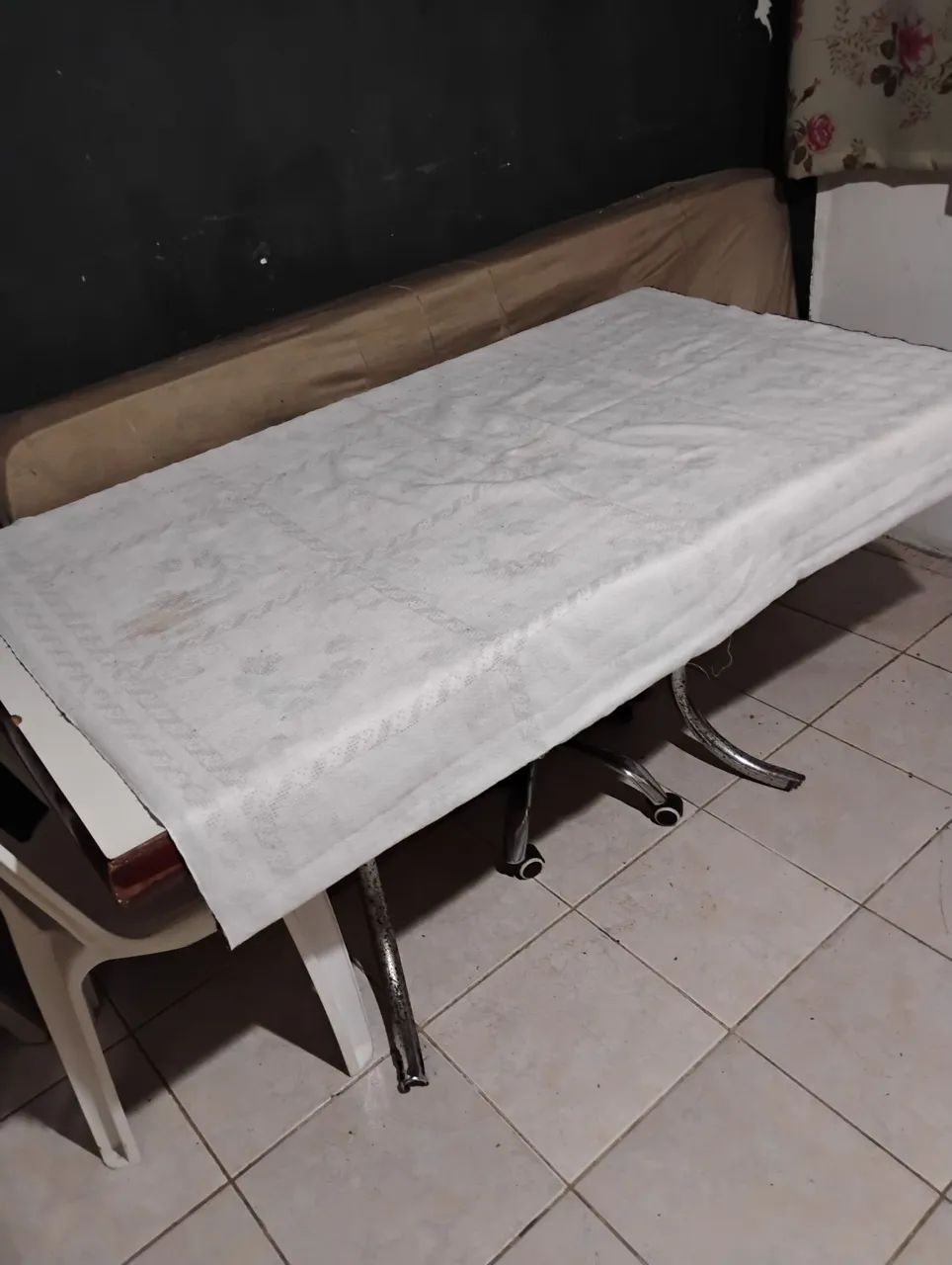 Mesa de jantar 80x45