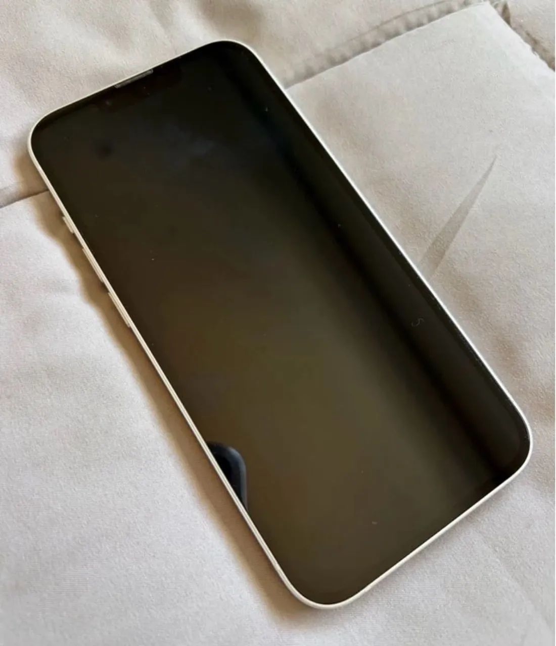 Iphone 13 branco semi novo-256 gb - Foto 2