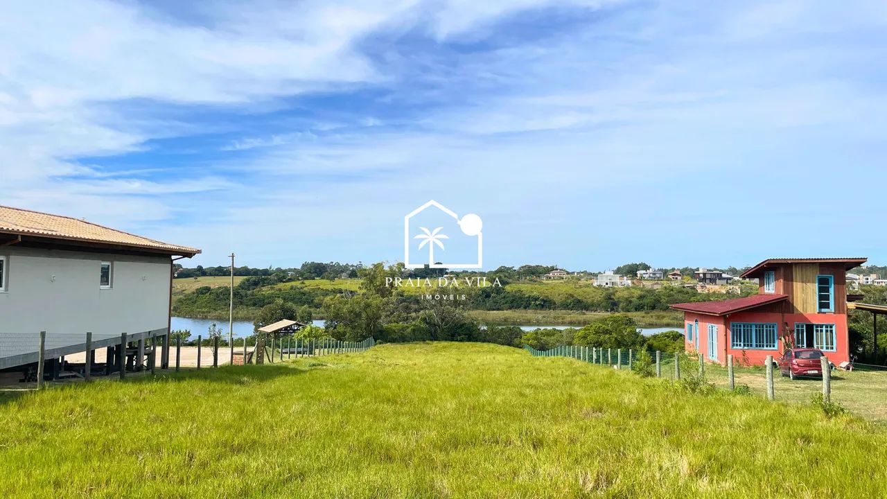 Terreno com 2.064m² à Beira da Lagoa Doce