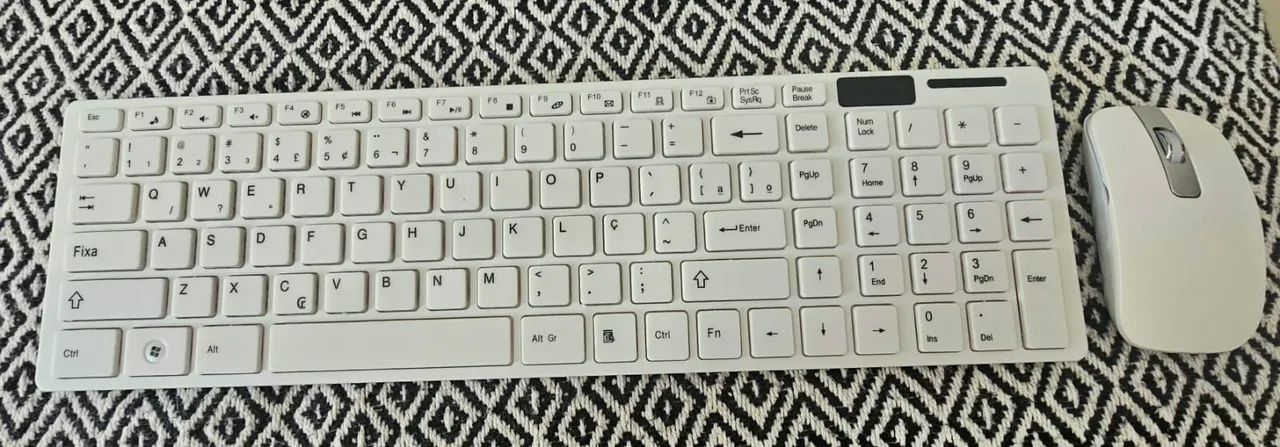 Teclado númerico e mouse sem fio marca Lehmox