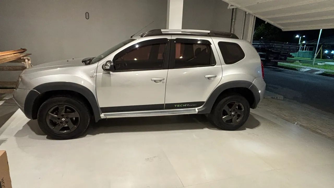 Renault Duster Dynamique 2.0 Hi-flex 16V Aut. 2014 - Foto 2