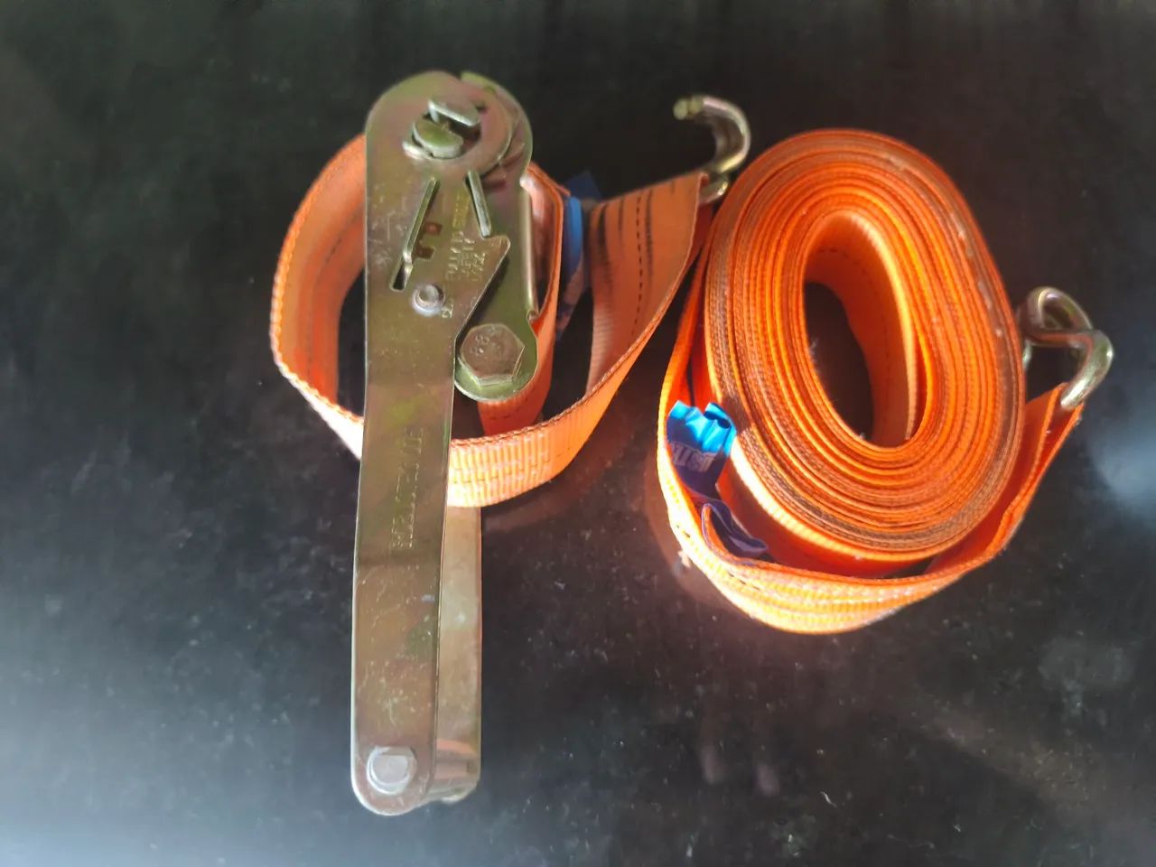 Cintas para amarração de cargas 