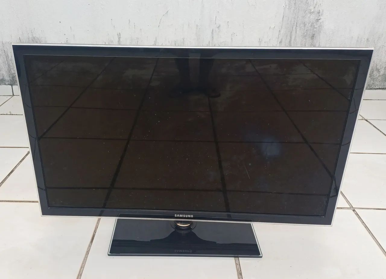 TV Samsung 40 polegadas com linhas na tela