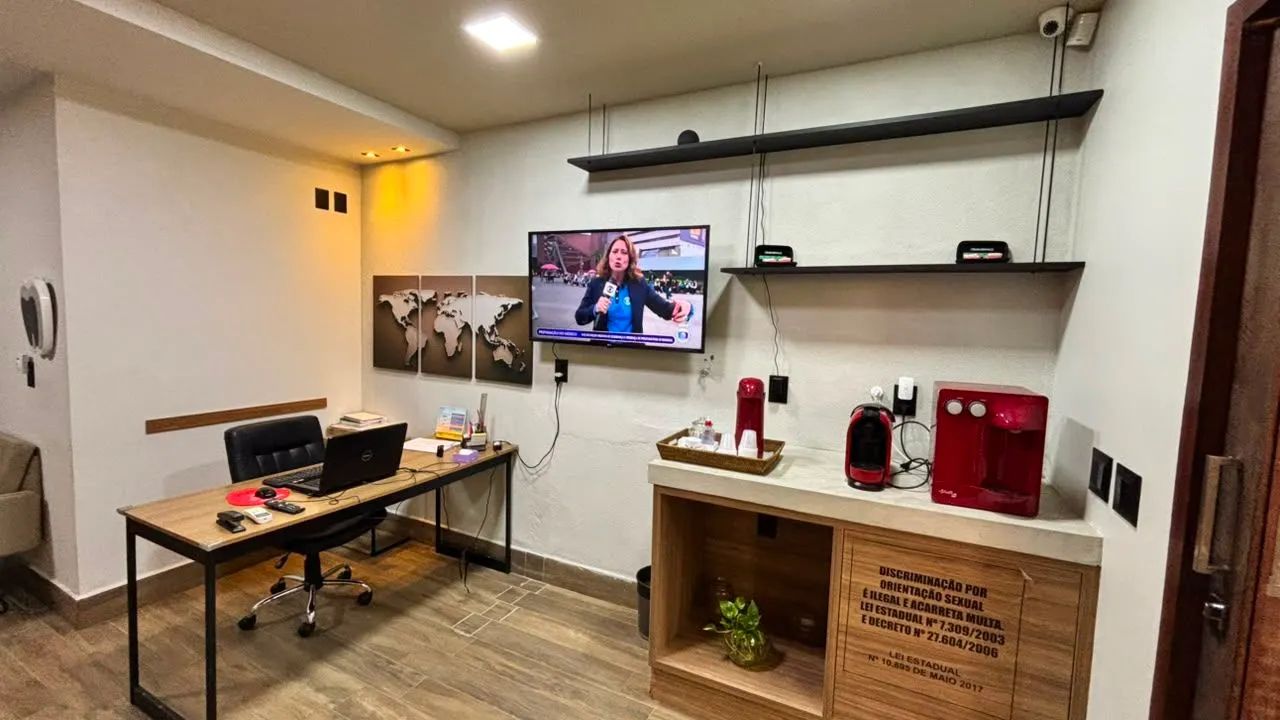  CLÍNICA ODONTOLÓGICA MONTADA <br> - Foto 2