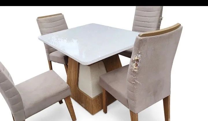 Vendo mesa de vidro com 4 cadeiras estofadas - Foto 3