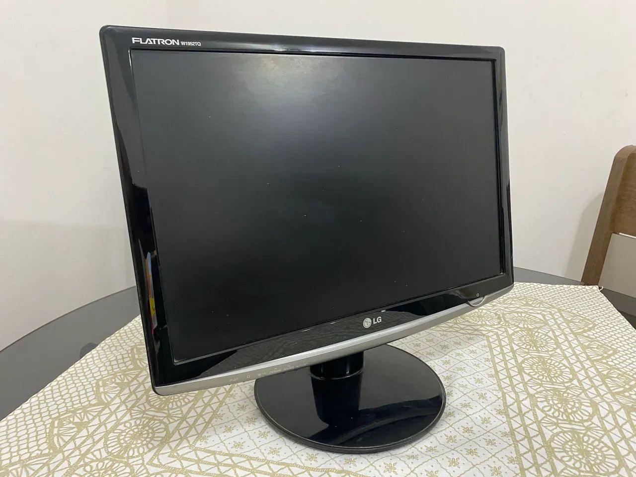 Monitor LG Flatron W1952TQ  - Foto 5