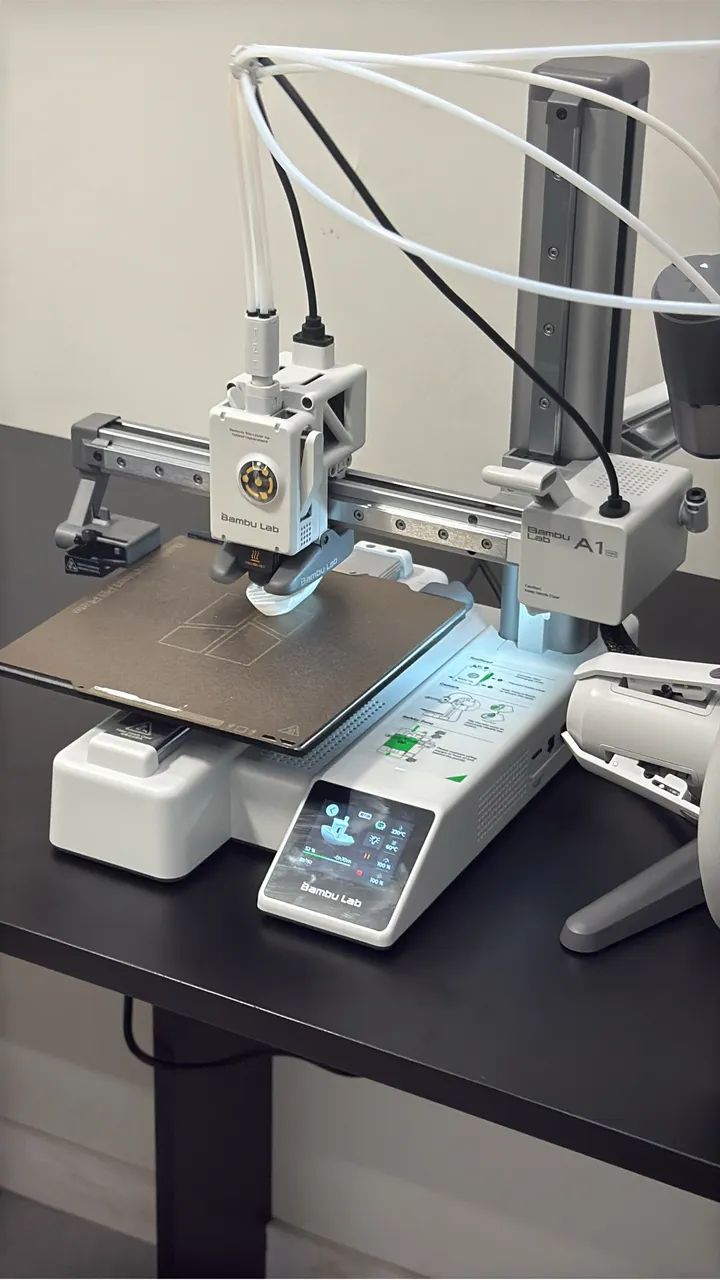 Impressora 3D Bambu Lab A1 mini COMBO - Foto 5