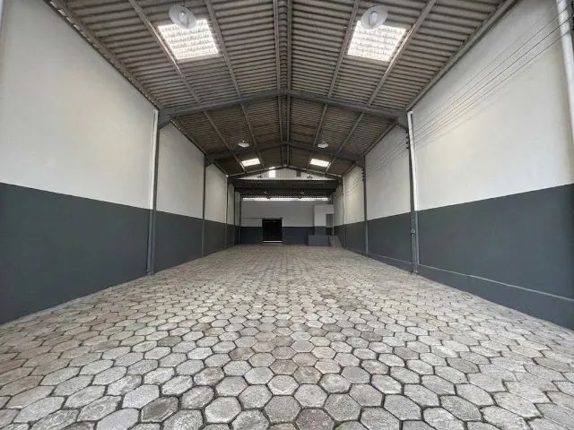 Galpão para Venda / Locação em Itanhaem. - Foto 2