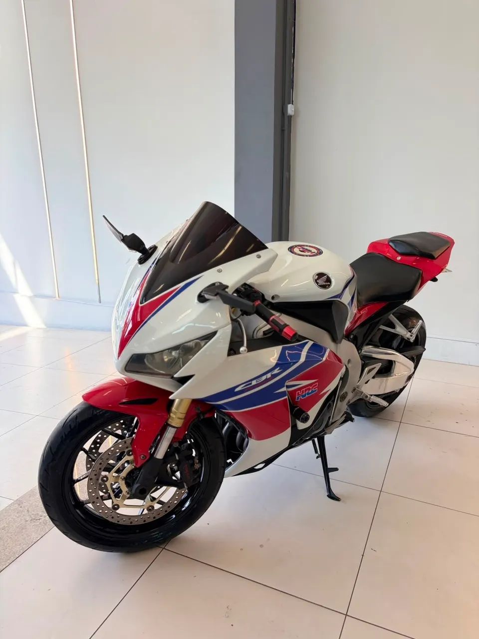 CBR 1000cc  - Foto 2