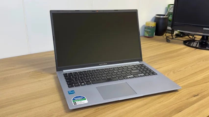 Notebook ASUS Vivobook 15 à venda - Foto 3
