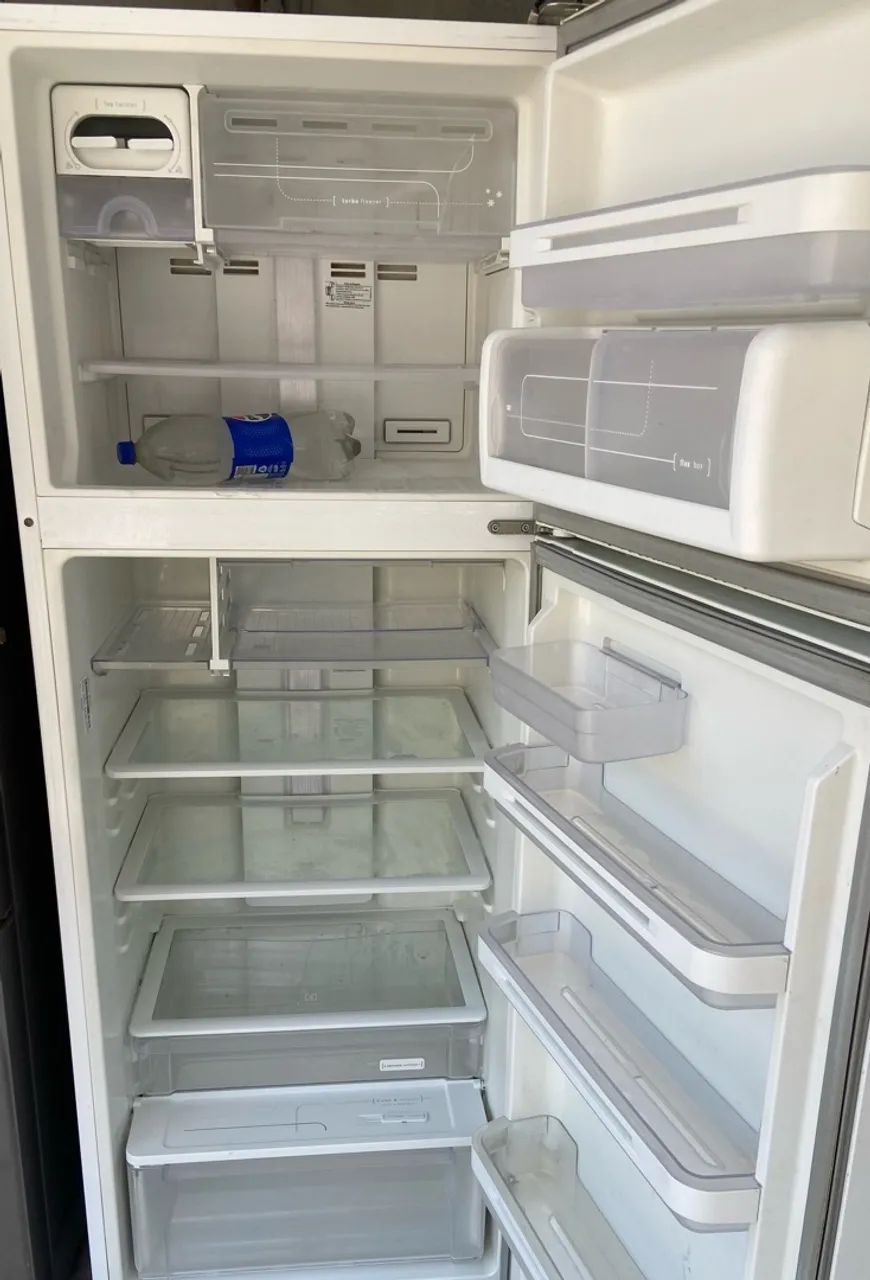 Geladeira Electrolux Nova - Foto 2