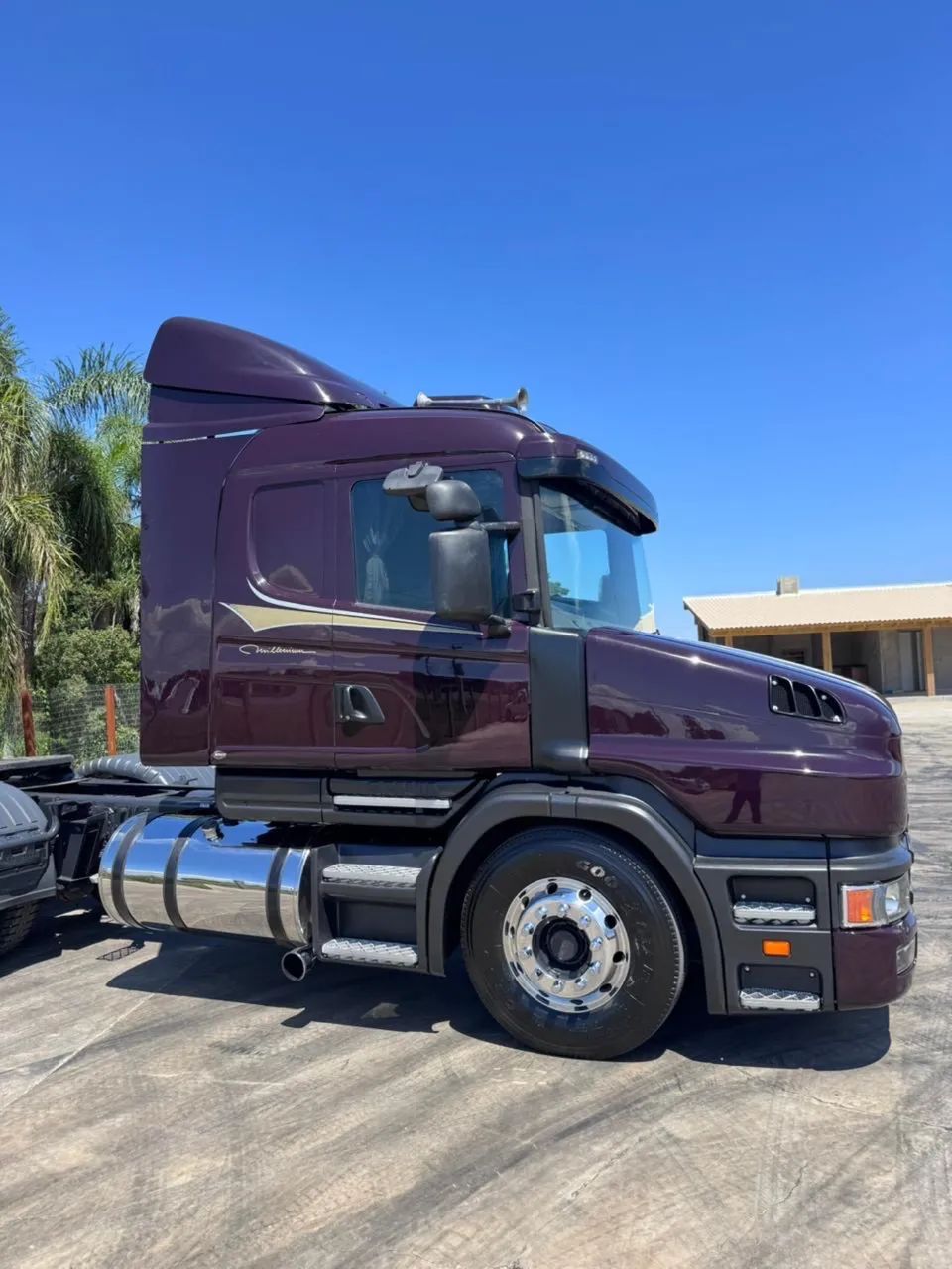 T114 360 6x2 Milenium - Foto 4