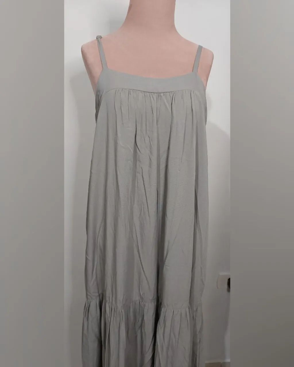 Vestido viscolinho cinza  - Foto 4
