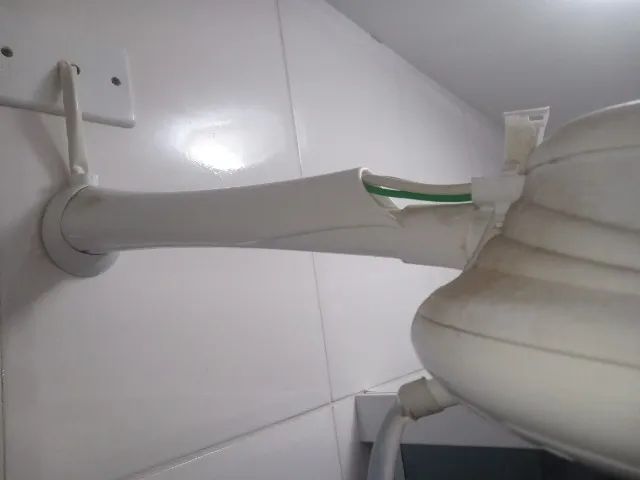 Vendo Chuveiro elétrico Lorenzetti Bella Ducha 4T, funcionando quente e frio - Foto 2