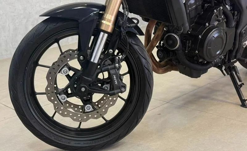 HONDA CB 500F 2023 - Foto 4