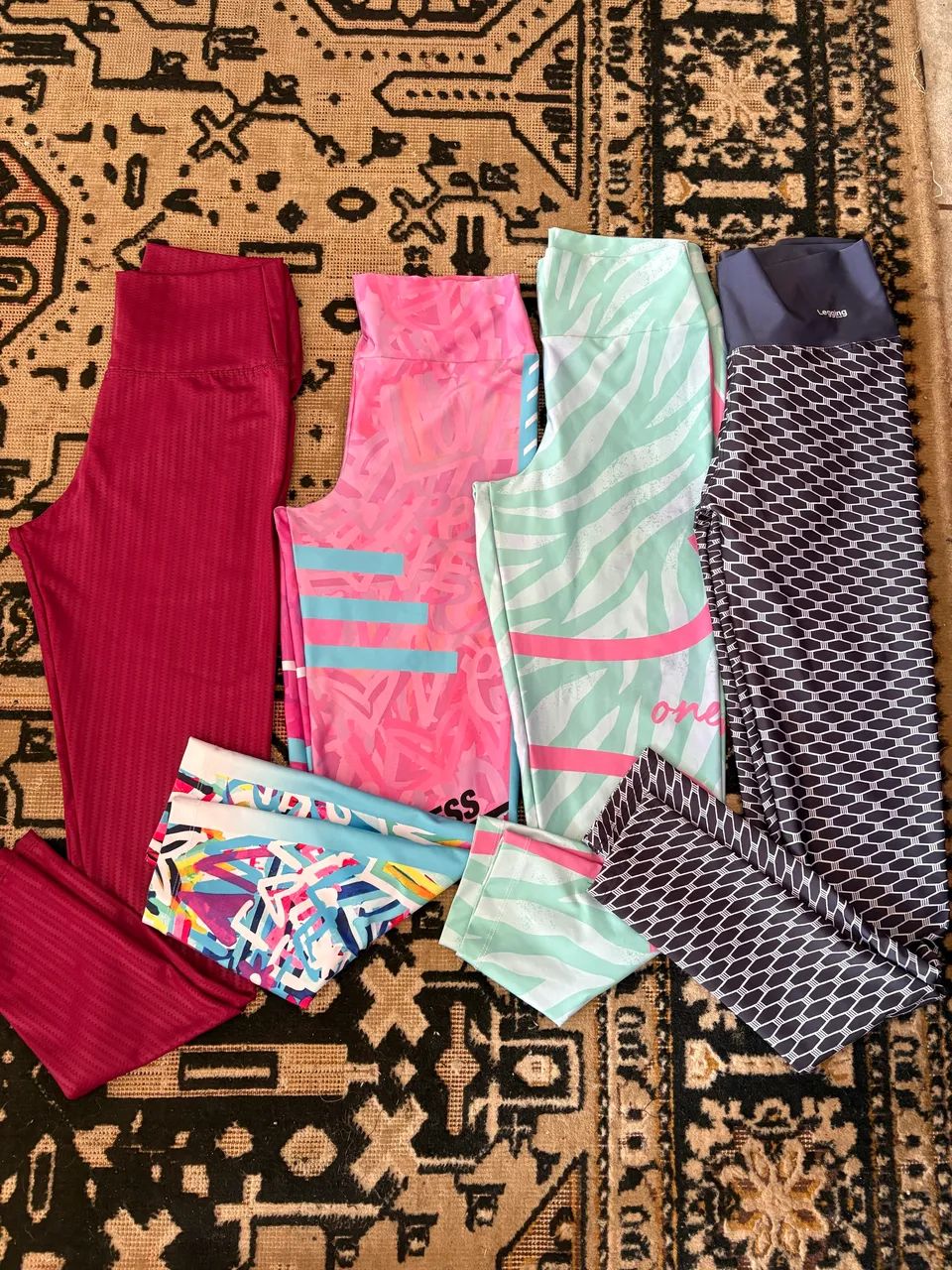 Calças leggings, 20,00 cada