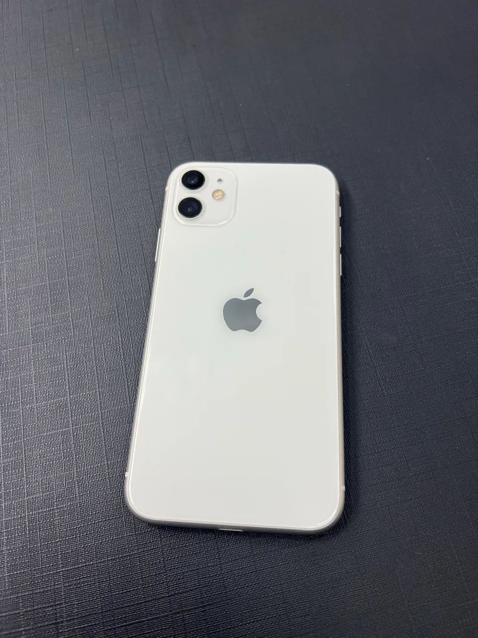 iPhone 11 64GB
