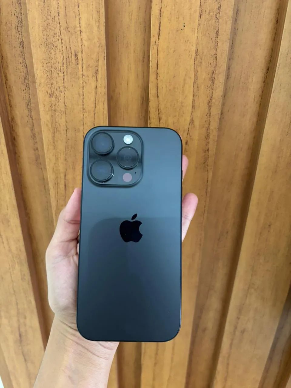 iPhone 16 Pro impecável  - Foto 2