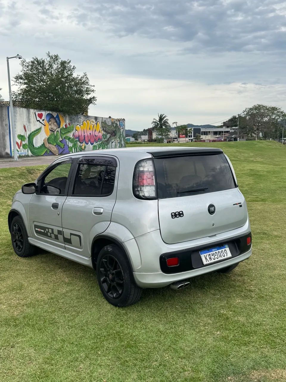 Fiat Uno Sporting 1.4 EVO Fire Flex 8V 4P 2012 - Foto 5