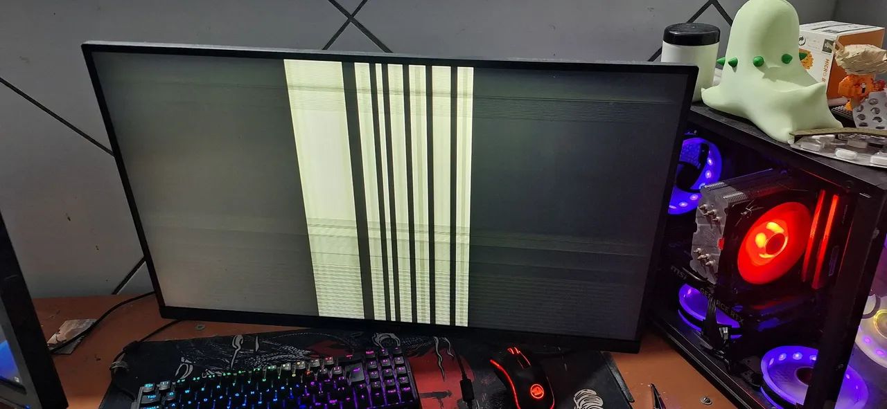 Monitor 27 polegadas, resolução 2K com defeito