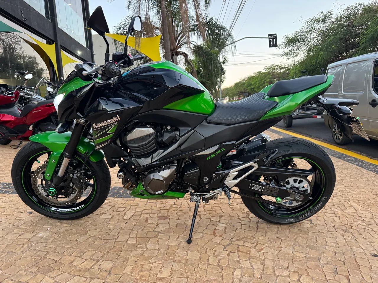 Kawasaki Z-800 2016 - 1518378275 | OLX