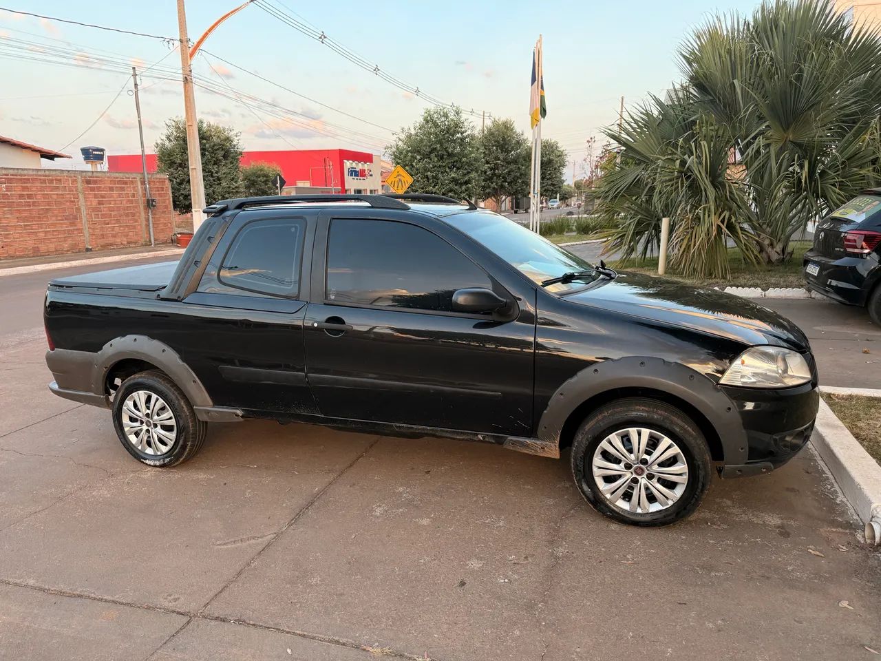 Fiat Strada Working Celeb.1.4 Fire Flex 8V CD 2011 - Foto 4