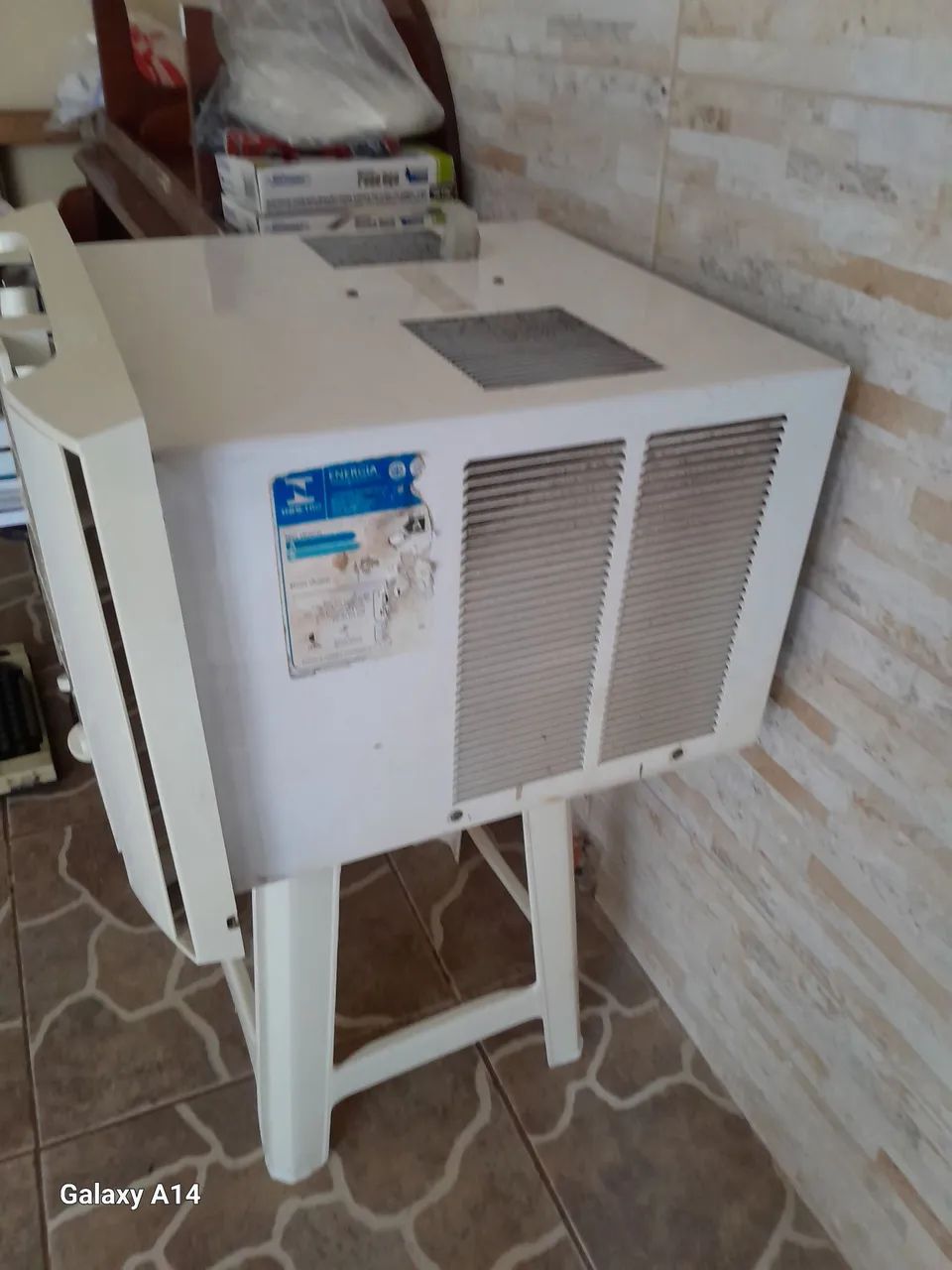 (ler todo anúncio) Ar cond. de janela 7.500btus - Foto 3