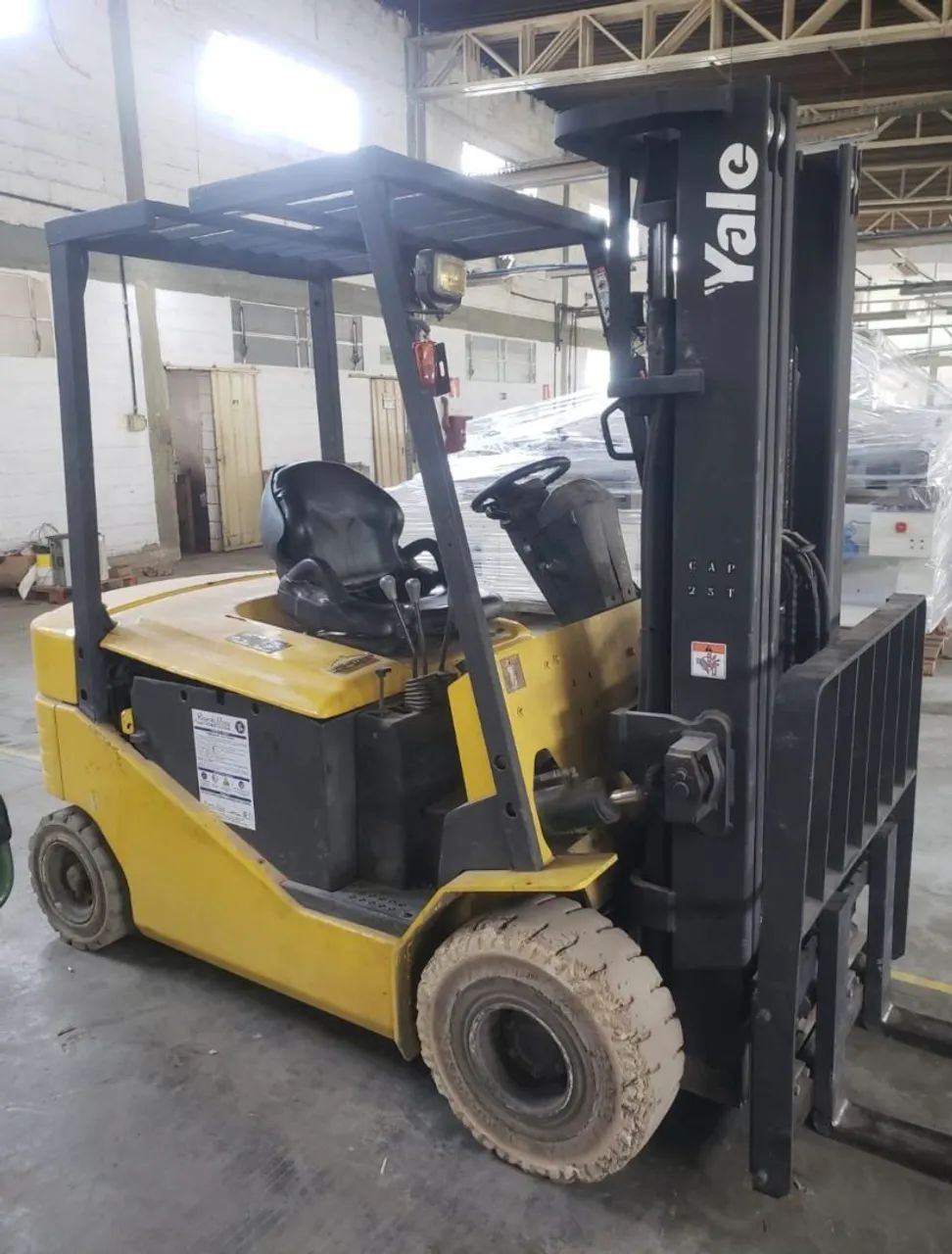 Empilhadeira elétrica Yale - Foto 5
