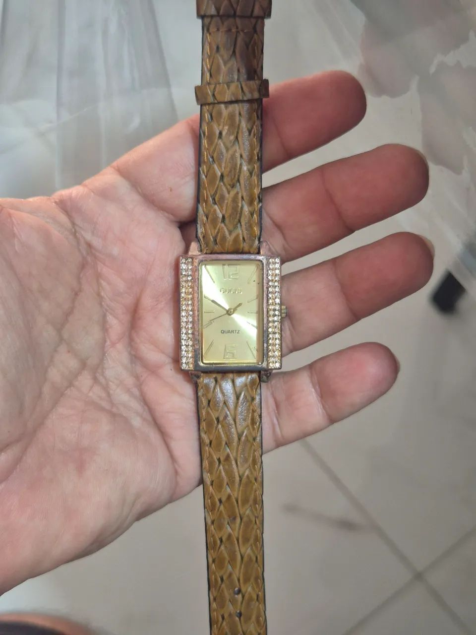 Relógio GUCCI VINTAGE À QUARTZ   -   FUNCIONAMENTO OK - Foto 5