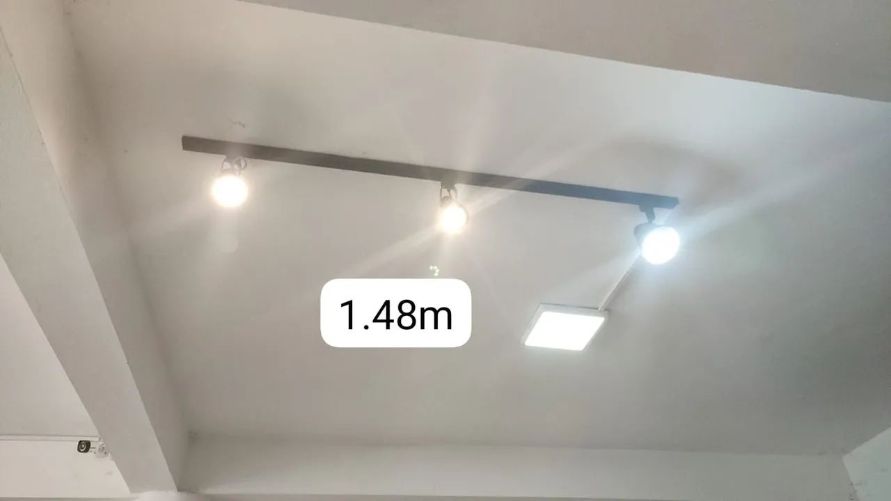 Trilhos de  lâmpada  - Foto 4